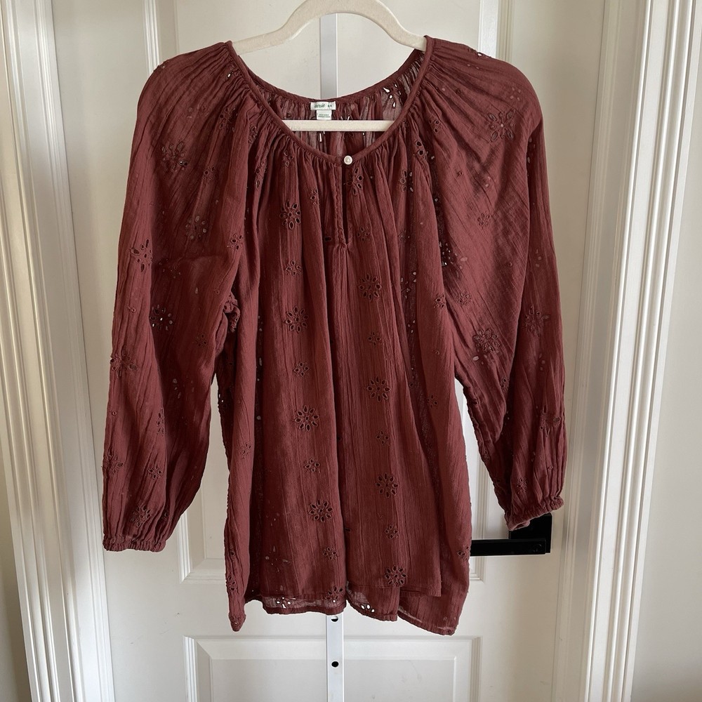Aerie Rust Eyelet Peasant Blouse Size M Boho 3/4 Sleeve Lightweight Top
