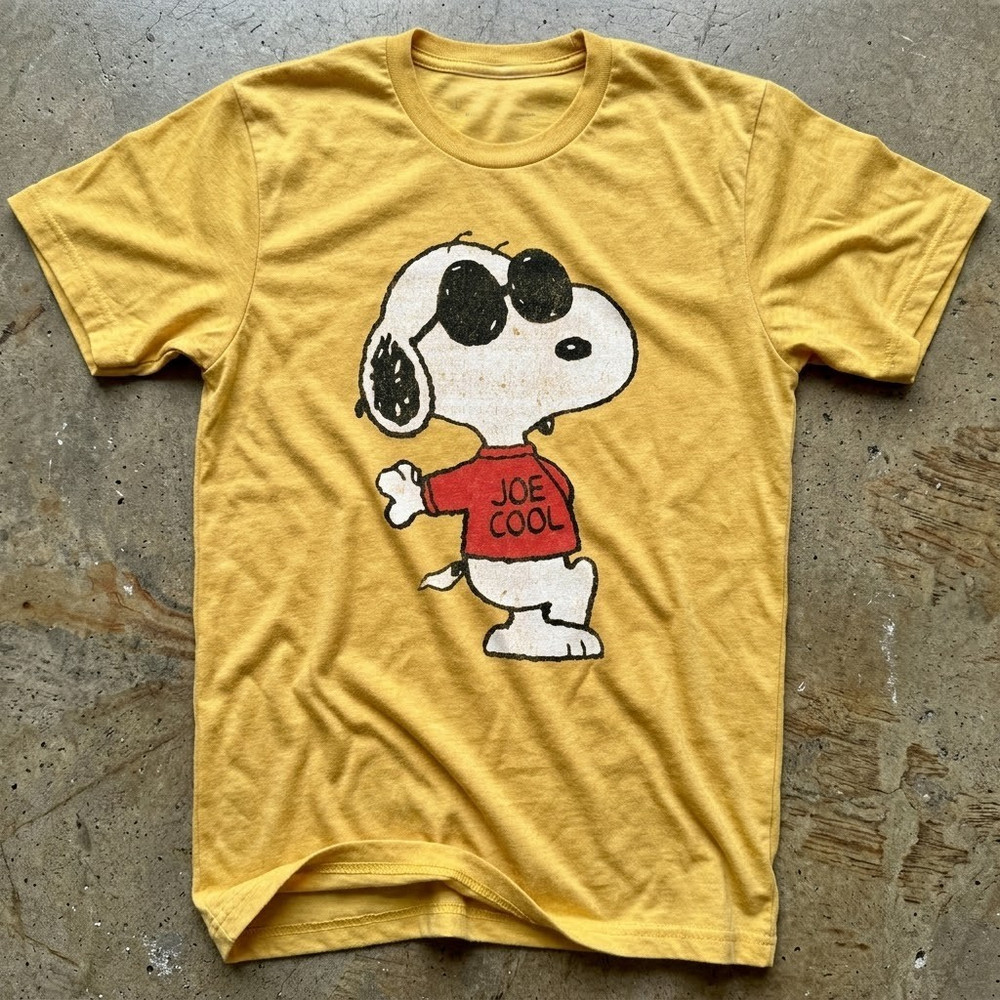 Peanuts Snoopy Joe Cool Graphic T-Shirt Yellow Retro Vintage Style Tee