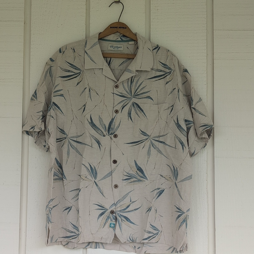 Caribbean Pure Silk Beige/Blue Tropical Short Sleeve Shirt w/ Pockets XL