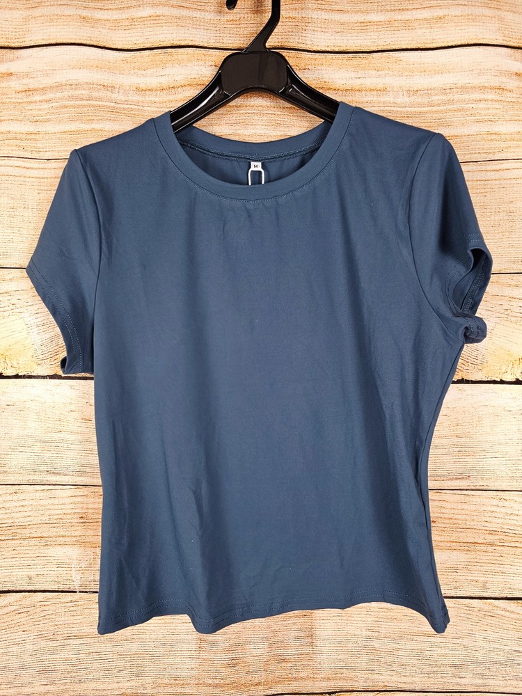 Sampeel NEW Cropped Teal Short Sleeve Tshirt Size Medium