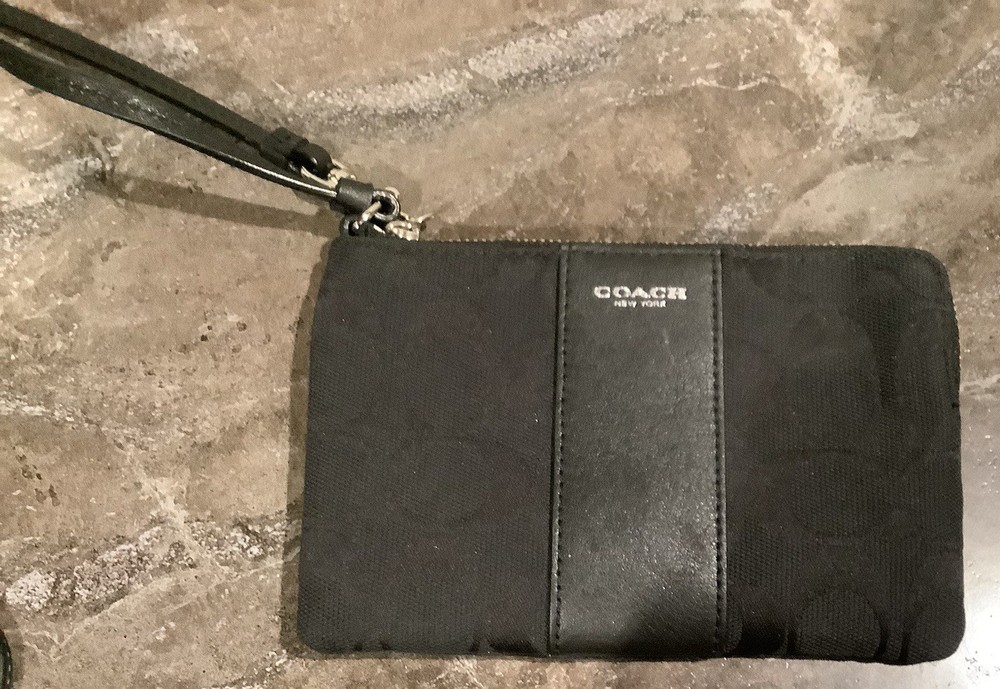 Corner Zip /Charcoal/Black Signature Canvas/Leather Wallet Coin Purse Wristlet