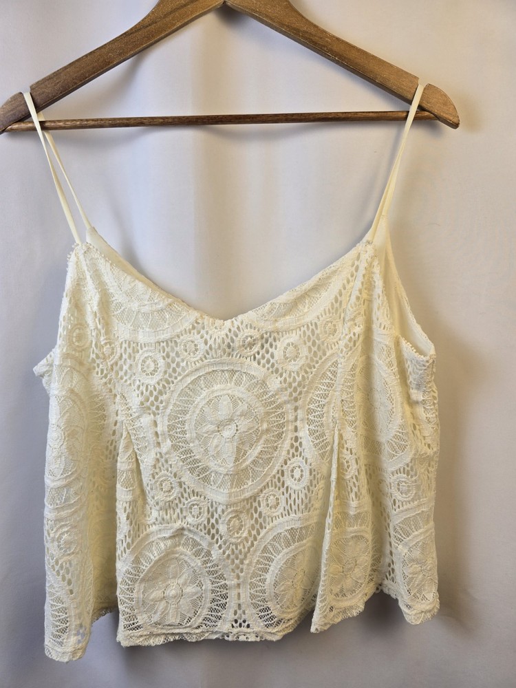 Women's American Eagle Outfitters Ivory Romantic Sleeveless Eyelet Lace Top XL