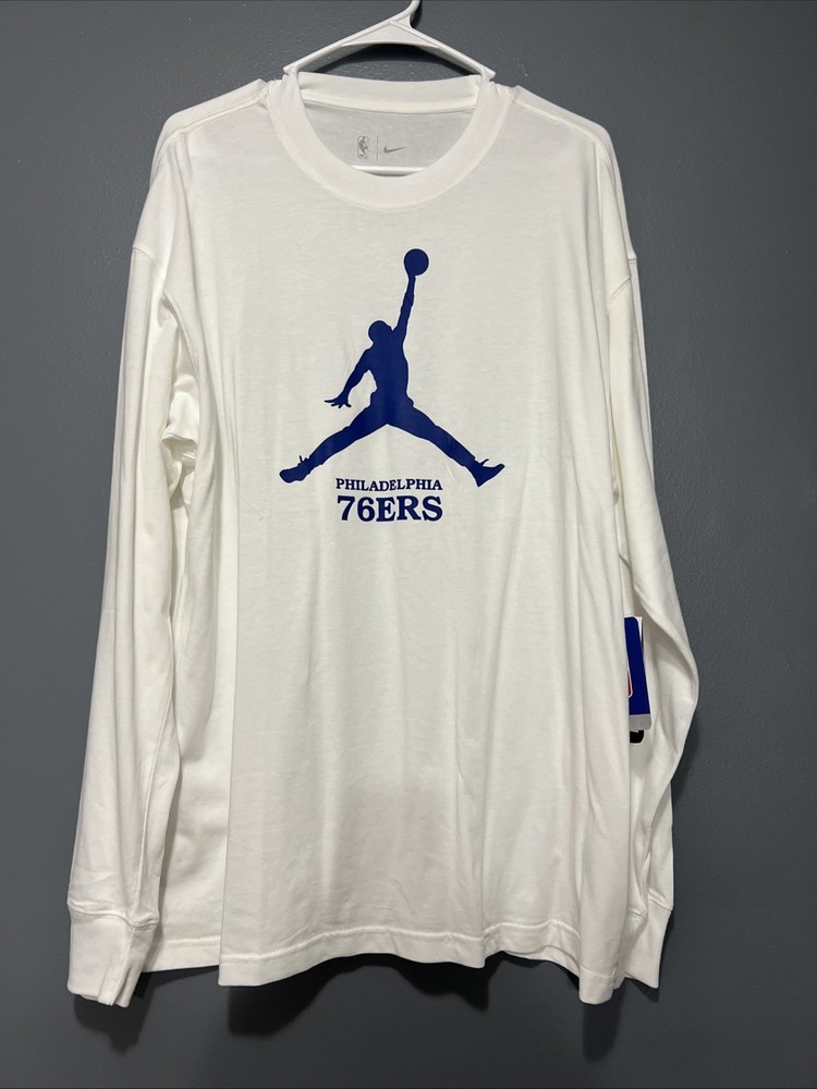 Philadelphia 76ers Men’s Long Sleeve T-Shirt Size Large