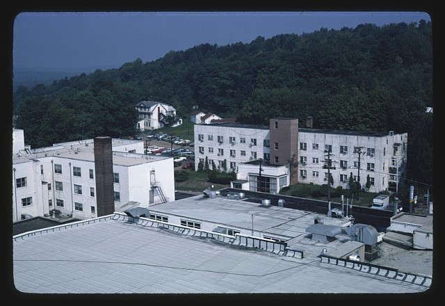 Photo:Kiamesha Lake New York Concord Hotel 1960s Resort Buildings