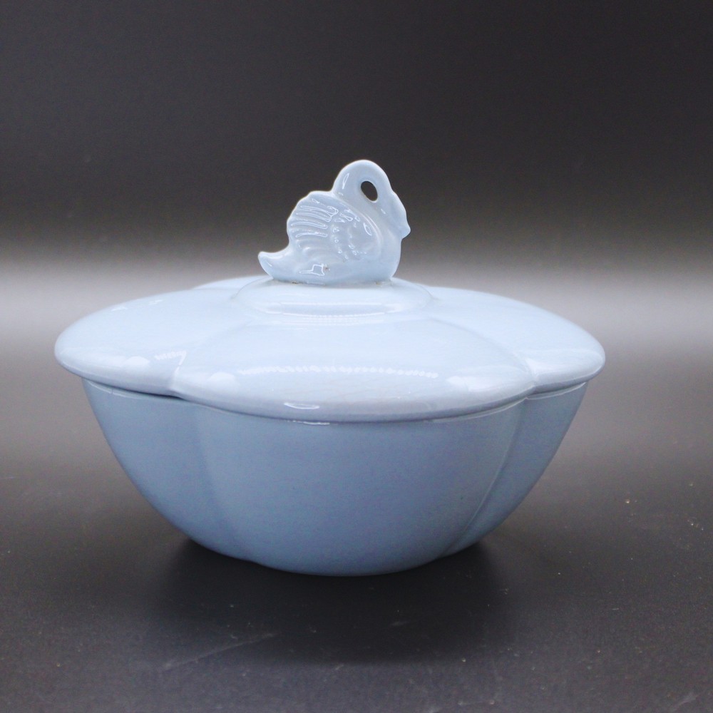 VINTAGE Baby Blue Swan Trinket Dish Jewelry Dish Excellent Condition