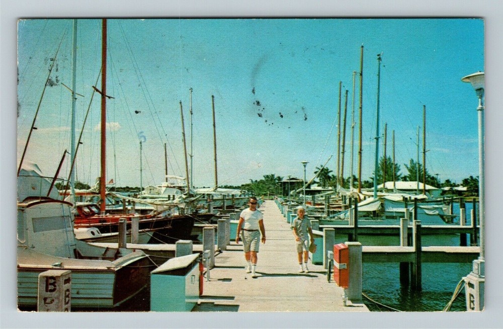 Fort Lauderdale FL-Florida, Bahia-Mar Yacht Basin, Vintage Postcard