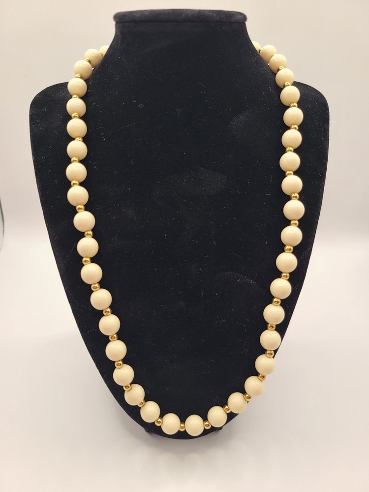 Vintage Trifari Strand Faux Pearl & Gold Tone Beads Necklace Old Money