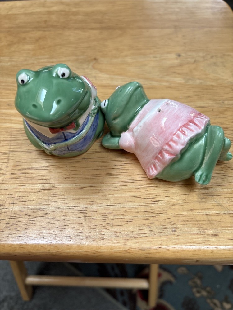 Mary Ann Baker Otagiri Japan Frog Salt And Pepper Shakers