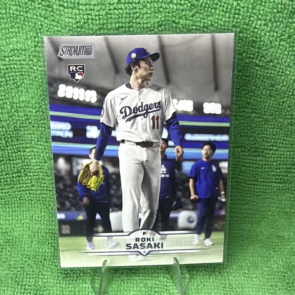 Topps 2025 Stadium Club Roki Sasaki Rookie RC #187 Los Angeles Dodgers MLB