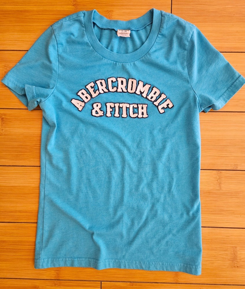 Abercrombie & Fitch blue vintage graphic t shirt medium