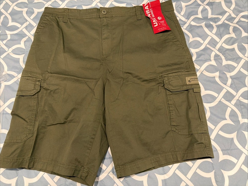 Union Bay Men's Size 40 Cargo Shorts Dusty Olive Pockets Cotton/Spandex