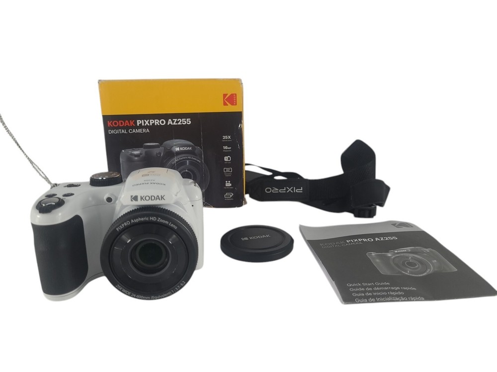 Kodak PIXPRO AZ255 Astro Zoom 16MP Digital Camera White 25x Zoom W Box