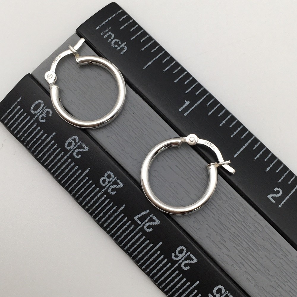 925 Sterling Silver Vintage Dainty .5” 2mm Hoop Earrings Marked SU #69