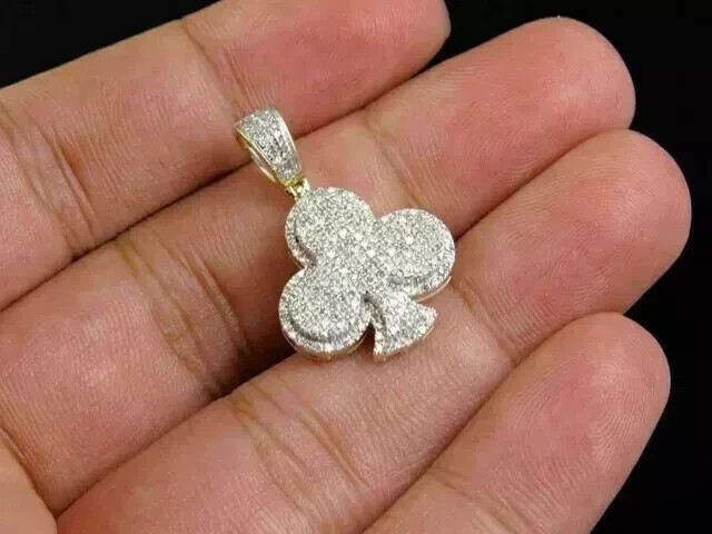 1.30Ct Round Moissanite Clover Pendant in 14k Gold Plated