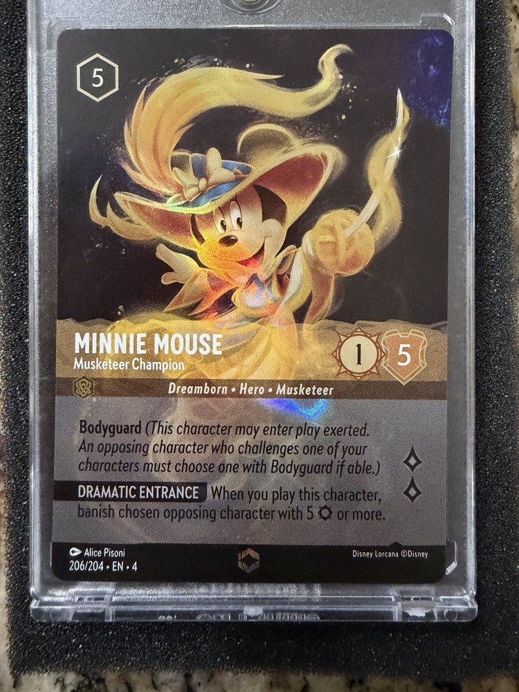 Disney Lorcana Minnie Mouse Musketeer Ursula's Return Enchanted Foil 206/204