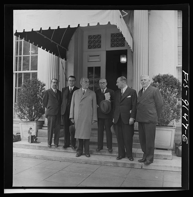 Photo:Washington DC Turkish Journalists Visit White House 1942