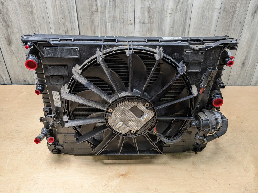 OEM BMW G12 M760 G16 M850 G30 M550 Radiator Condenser Cooling Fan Shroud 1000W