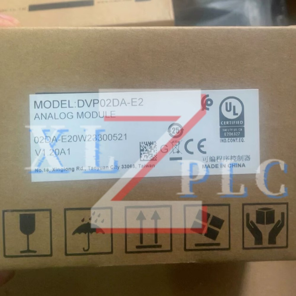 1PCS New  Delta DVP02DA-E2 PLC Module In Box*