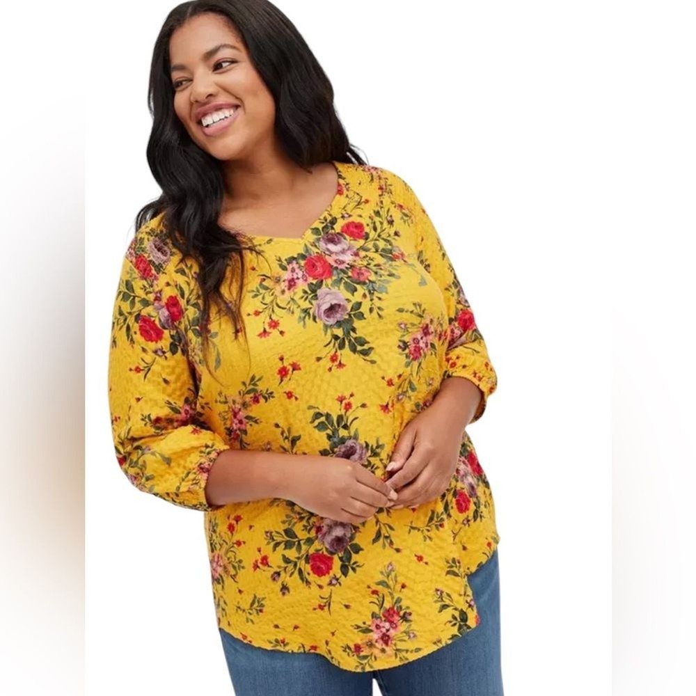 Torrid Crinkle Gauze Smocked Tunic Top Floral Womens Size 4X Yellow Orange