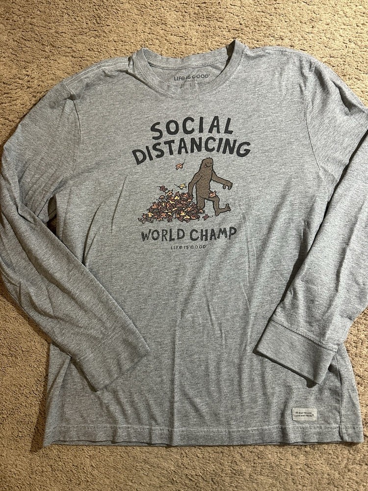 LIFE IS GOOD Men's Social Distancing World Champ Bigfoot Long Sleeve T-Shirt L