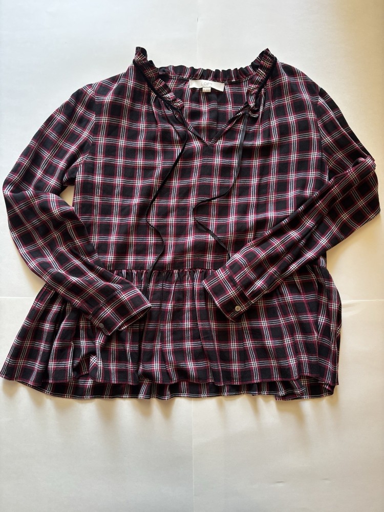 Loft Size Medium Long sleeve Blouse C13