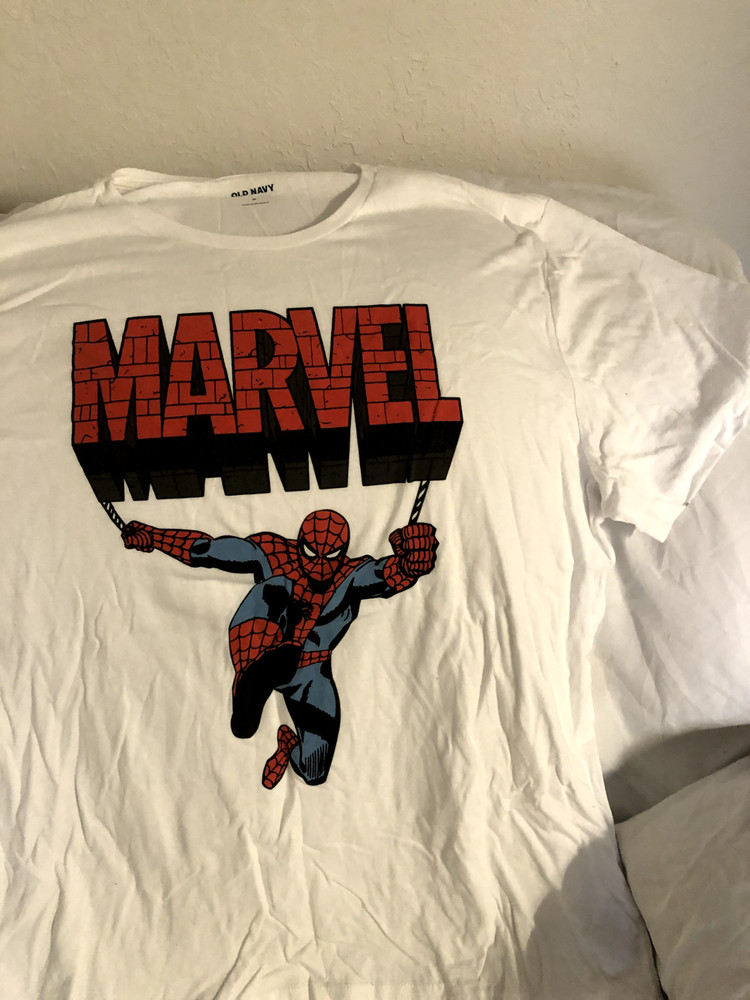 The Amazing Spiderman Marvel Old Navy Sz XL Shirt, white, vintage-looking, new