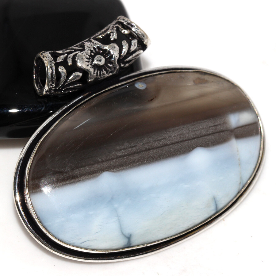 925 Silver Plated Owhyee Blue Opal Ethnic Chunky Pendant Jewelry Size 1.5