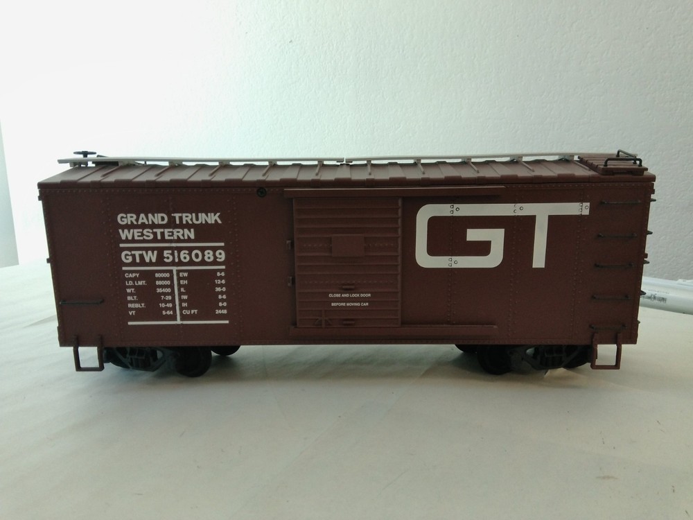 USA Trains R19110A G Scale Steel Box Car Grand Trunk #516089