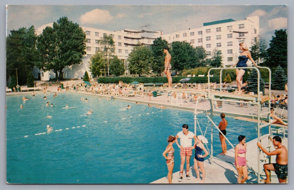 The Concord Hotel Kiamesha Lake New York Olympic Swimming Pool Postcard