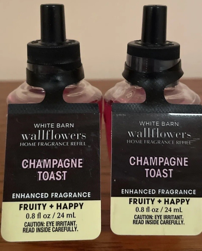 “CHAMPAGNE TOAST”Wallflowers Frag Refills X 2.  Bath & Body Works. SHIPS FREE!