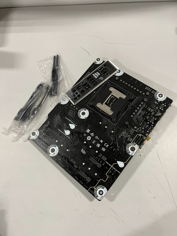 MSI PRO Z690-A WIFI DDR4 LGA 1700 SATA 6Gb/s ATX Motherboard