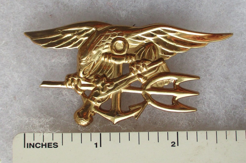 Original US  NAVY SEAL BADGE Vietnam / Cold War Vintage L-22 Lordship Made