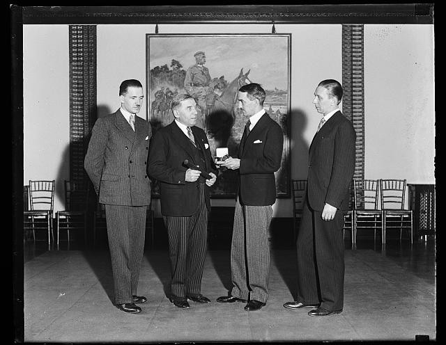 Photo:Four Men in Suits Indoors 1930s Meeting Portrait