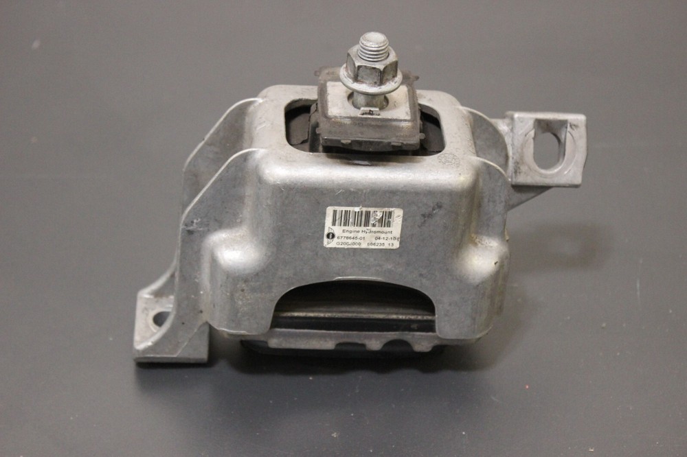 07-15 MINI COOPER RIGHT UPPER ENGINE HYDRO MOUNT BRACKET SUPPORT R55 R57 R57 R58
