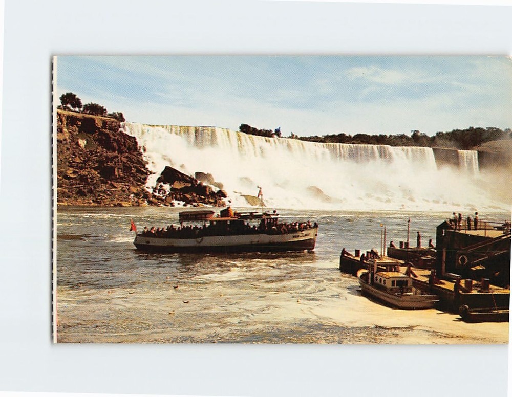 Postcard Maid of the Mist Boat Niagara Falls North America