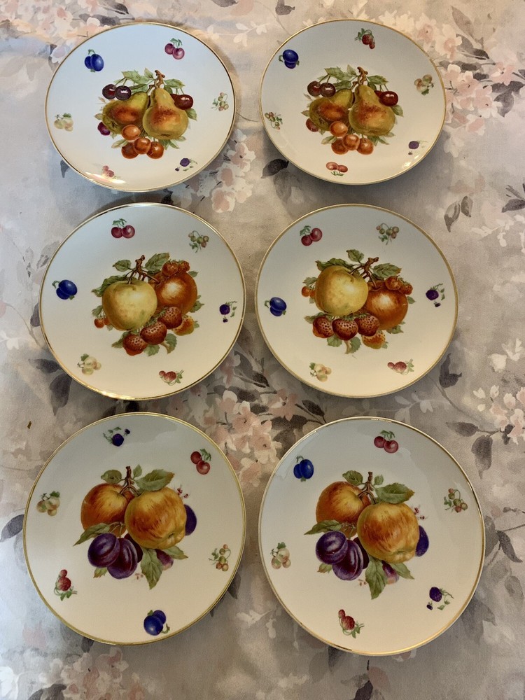 Vintage Set of 6 gold rim Bavaria DEBRA Fruit Plates Germany 7 1/2’’