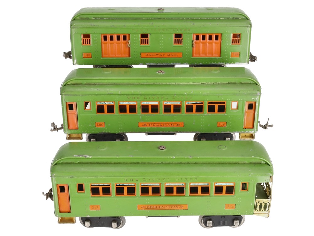 Lionel Vintage Standard Assorted Tinplate Passenger Cars: 309, 310, 312 [3]