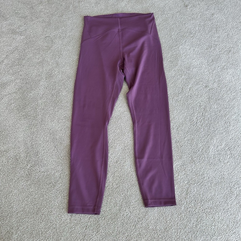 Lululemon Size 8 Swift Speed High Rise Tight