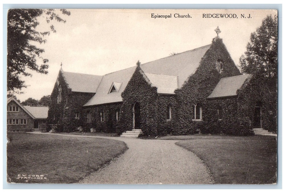 c1940s Episcopal Church Exterior Roadside Ridgewood NJ Unposted Vintage Postcard