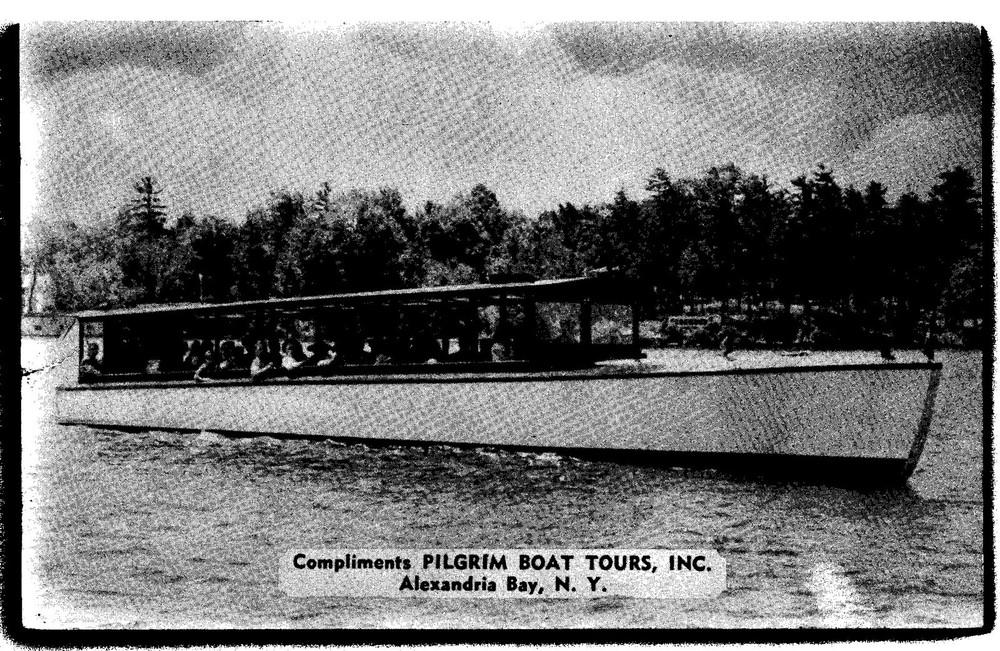 Pilgrim Boat Tours 1000 Islands Alexandria Bay NY Postcard R14
