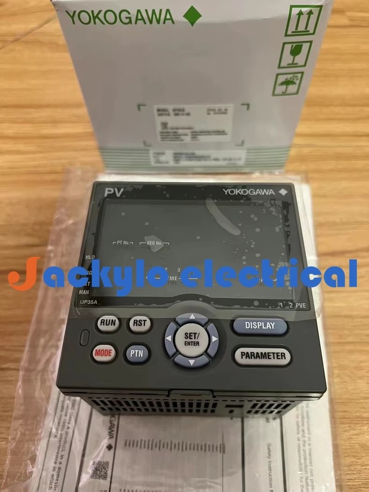 1pc New Spot Goods YOKOGAWA UP35A-001-11-00 Temperature controller us free tax