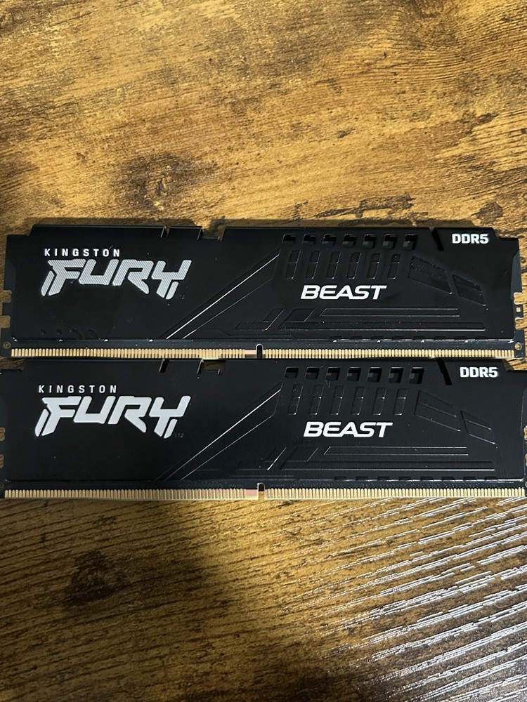 Kingston FURY Beast DDR5-5600 64GB (2x32GB) CL40 DIMM 288-Pin KF556C40BBK2-64