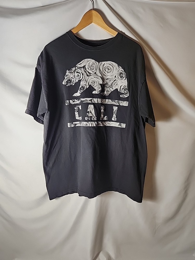 Men's Black California Republic XL T-Shirt with Rose Bear Graphic Short Sleeve