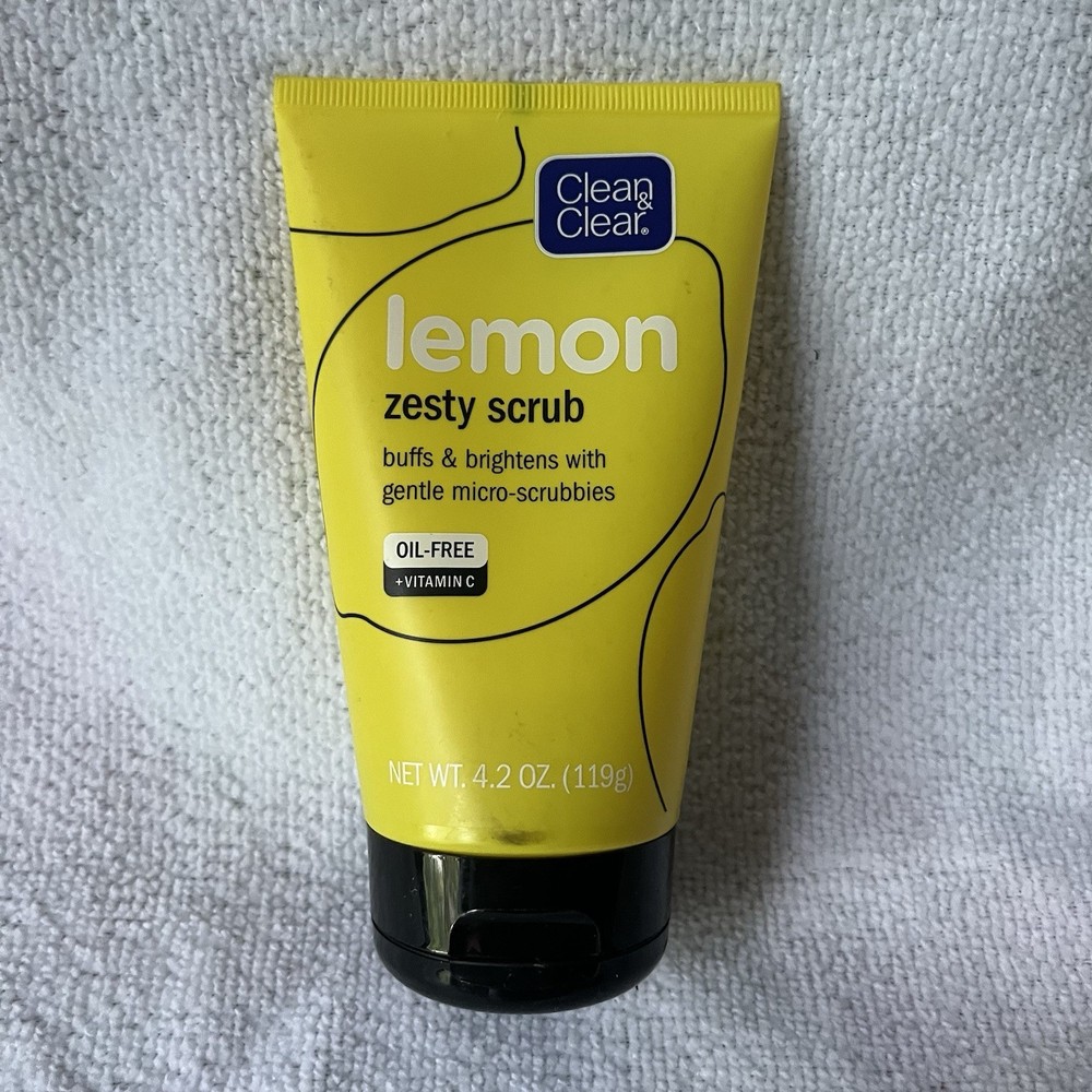 Clean & Clear Lemon Zesty Brightening Facial Scrub Vitamin C Lemon Extract 4.2oz