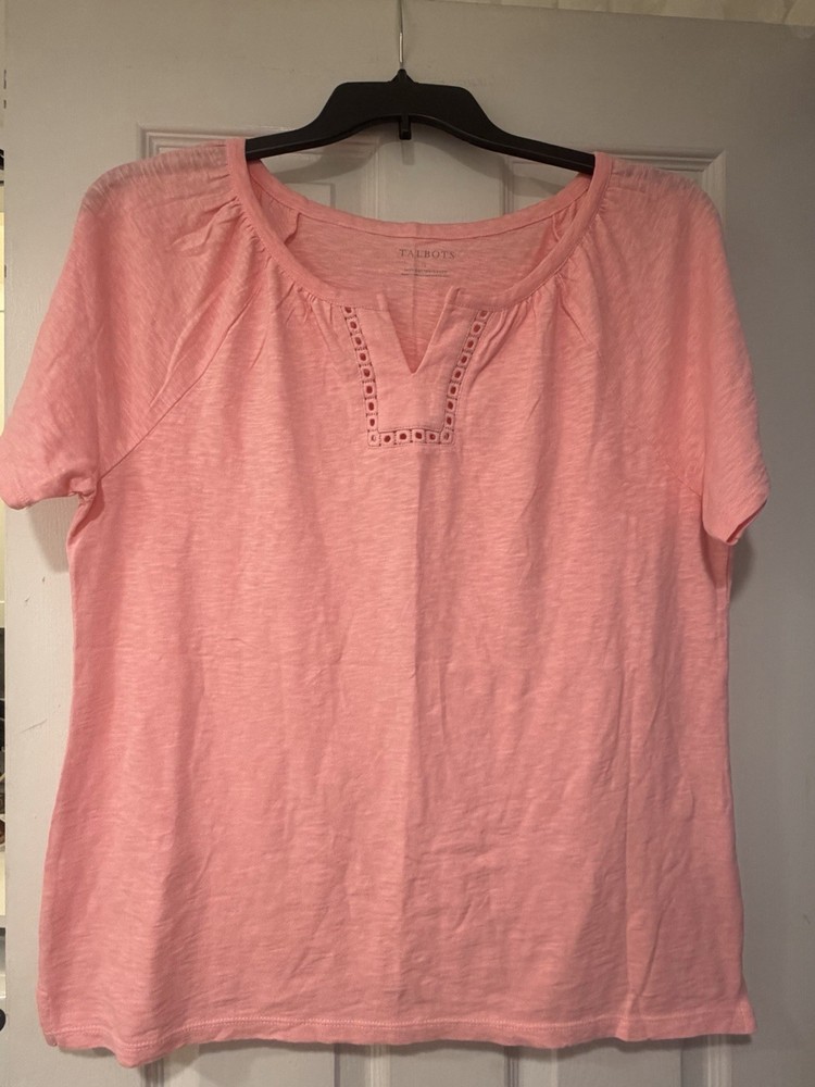 Talbots Pink Knit Eyelet V-Neck Pullover T-Shirt Short Sleeve 100% Cotton L