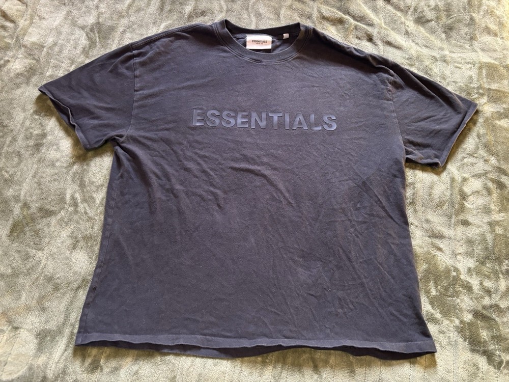 Essentials Fear of God Shirt Mens Large Big Logo Jet Black Spell Out Crewneck