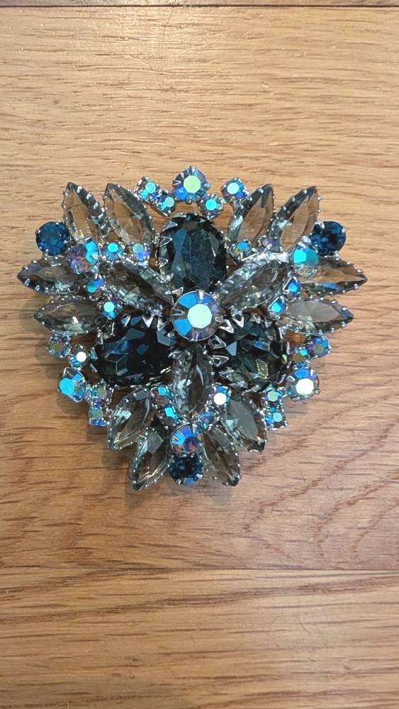 VTG Juliana Delizza & Elster AB Blue Rhinestones Brooch Pristine J6