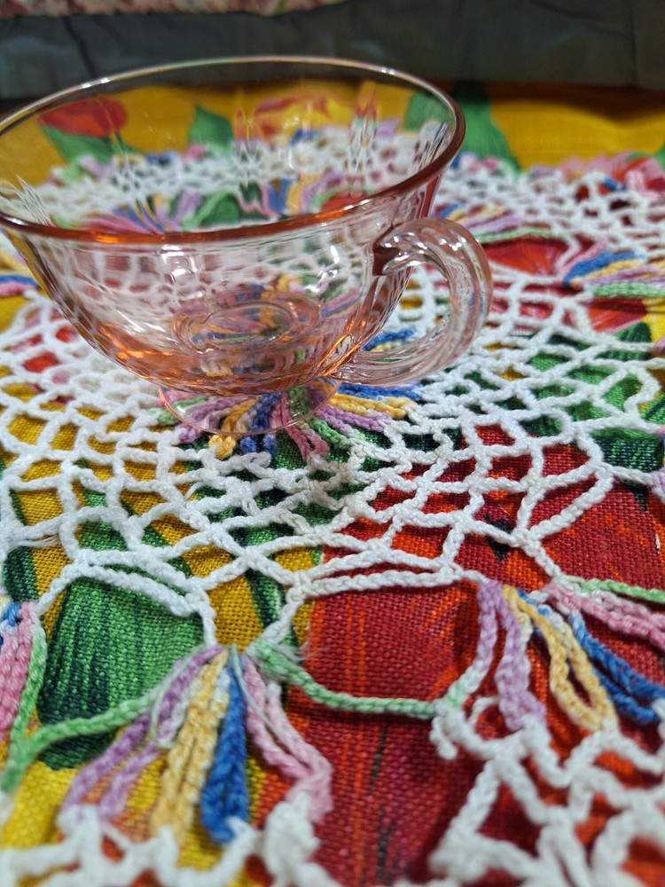 vintage Fostoria Fairfax Pink Footed Cup