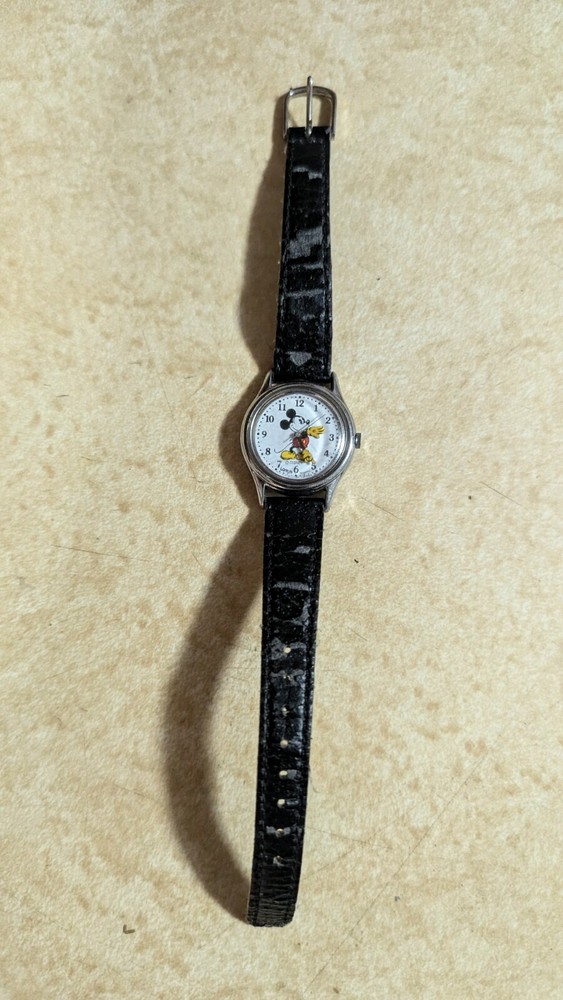 Disney Mickey mouse wrist watch vintage