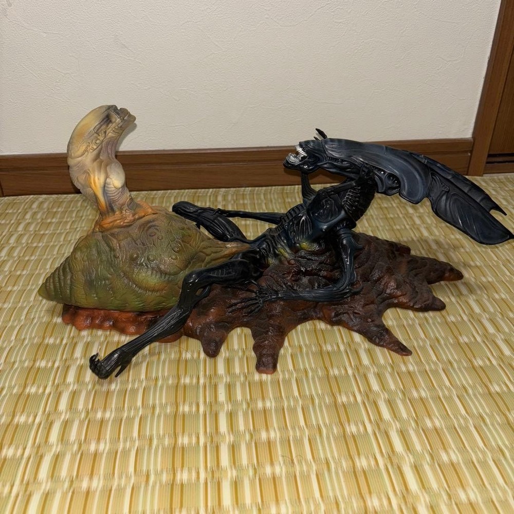 Alien Queen Deluxe Boxed Action Figure from Alien 4 #1395ab